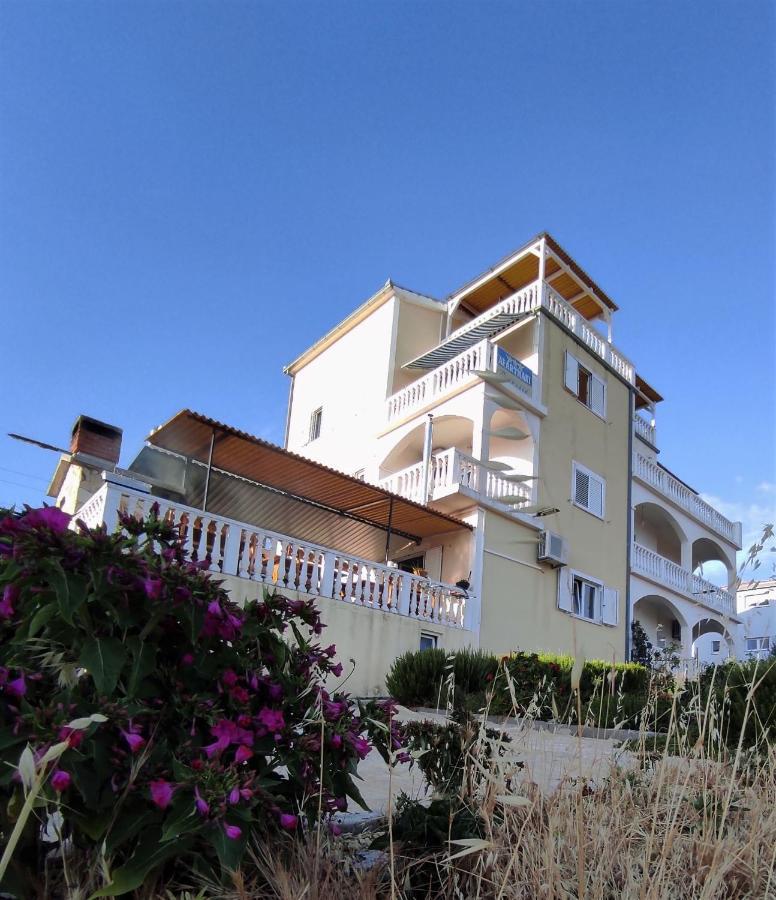 Apartments Barisic Hrvatskih Zrtava 404 Seget Vranjica Trogir Exterior photo