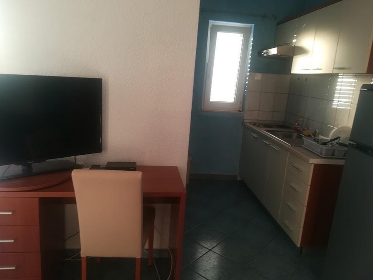 Apartments Barisic Hrvatskih Zrtava 404 Seget Vranjica Trogir Exterior photo